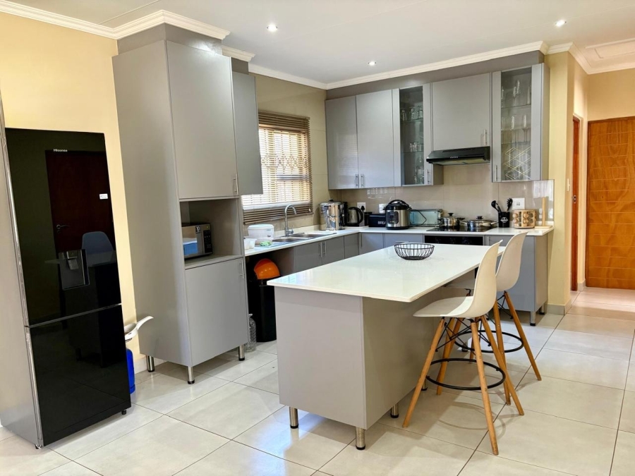3 Bedroom Property for Sale in Bloemspruit Free State